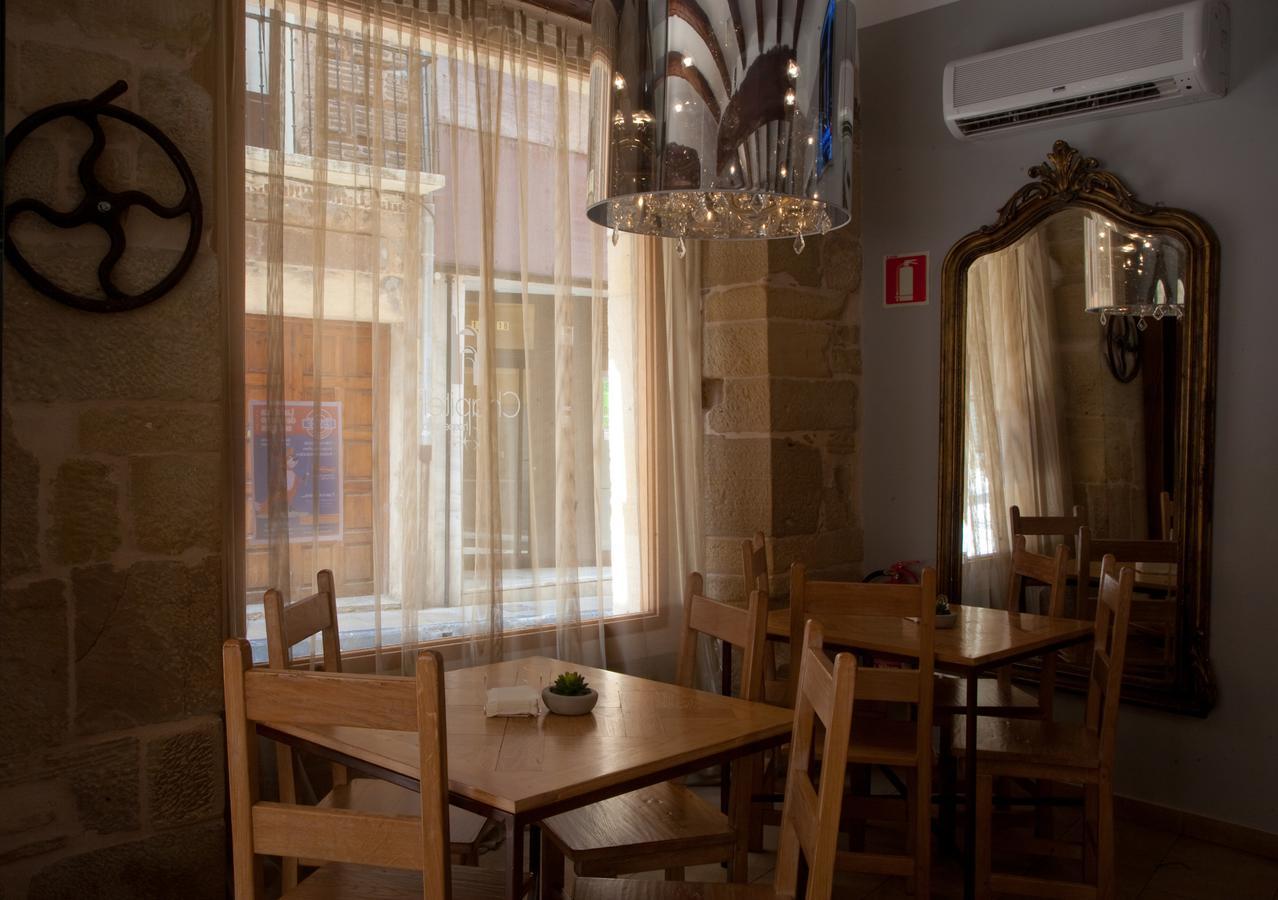Hospederia Chapitel Hotel Estella Bagian luar foto
